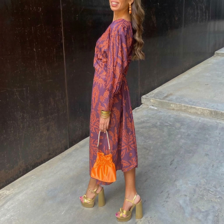 Isadora – Abito Midi Elegante con Nodo in Vita e Stampa Artistica