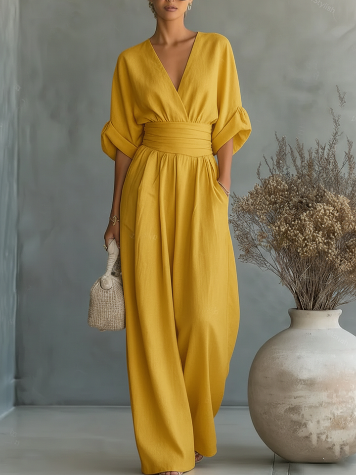 Combinazione elegante con scollatura